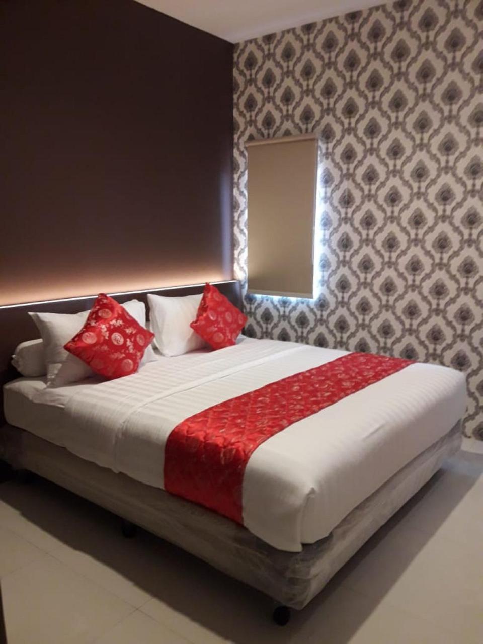 Fortune Front One Hotel 켄다리 외부 사진
