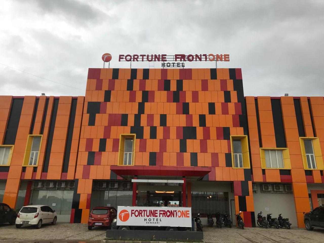 Fortune Front One Hotel 켄다리 외부 사진