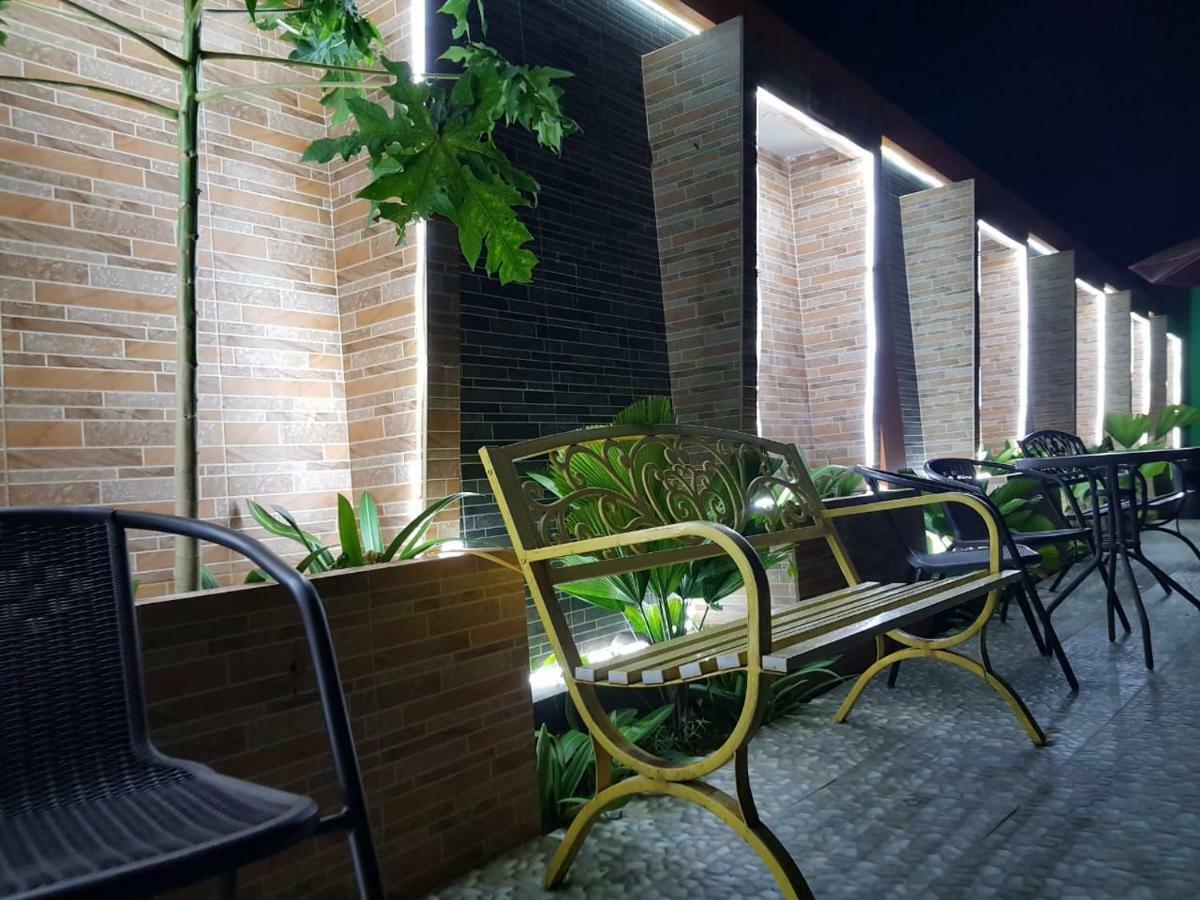 Fortune Front One Hotel 켄다리 외부 사진