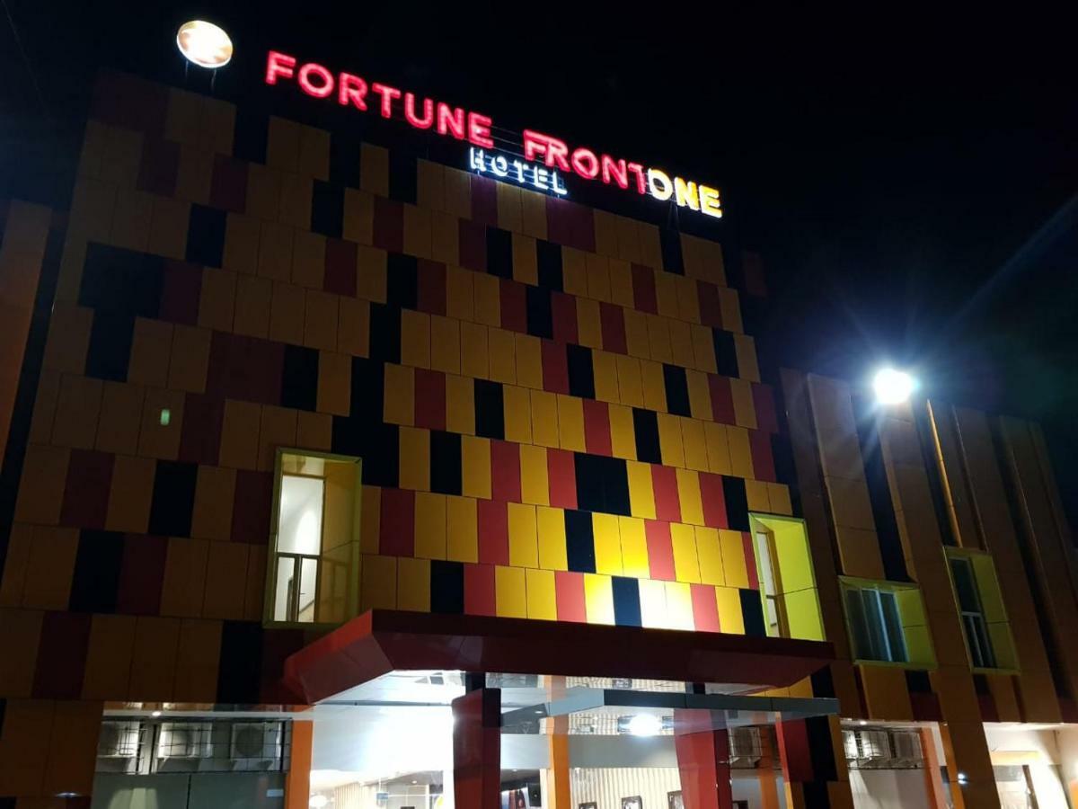Fortune Front One Hotel 켄다리 외부 사진