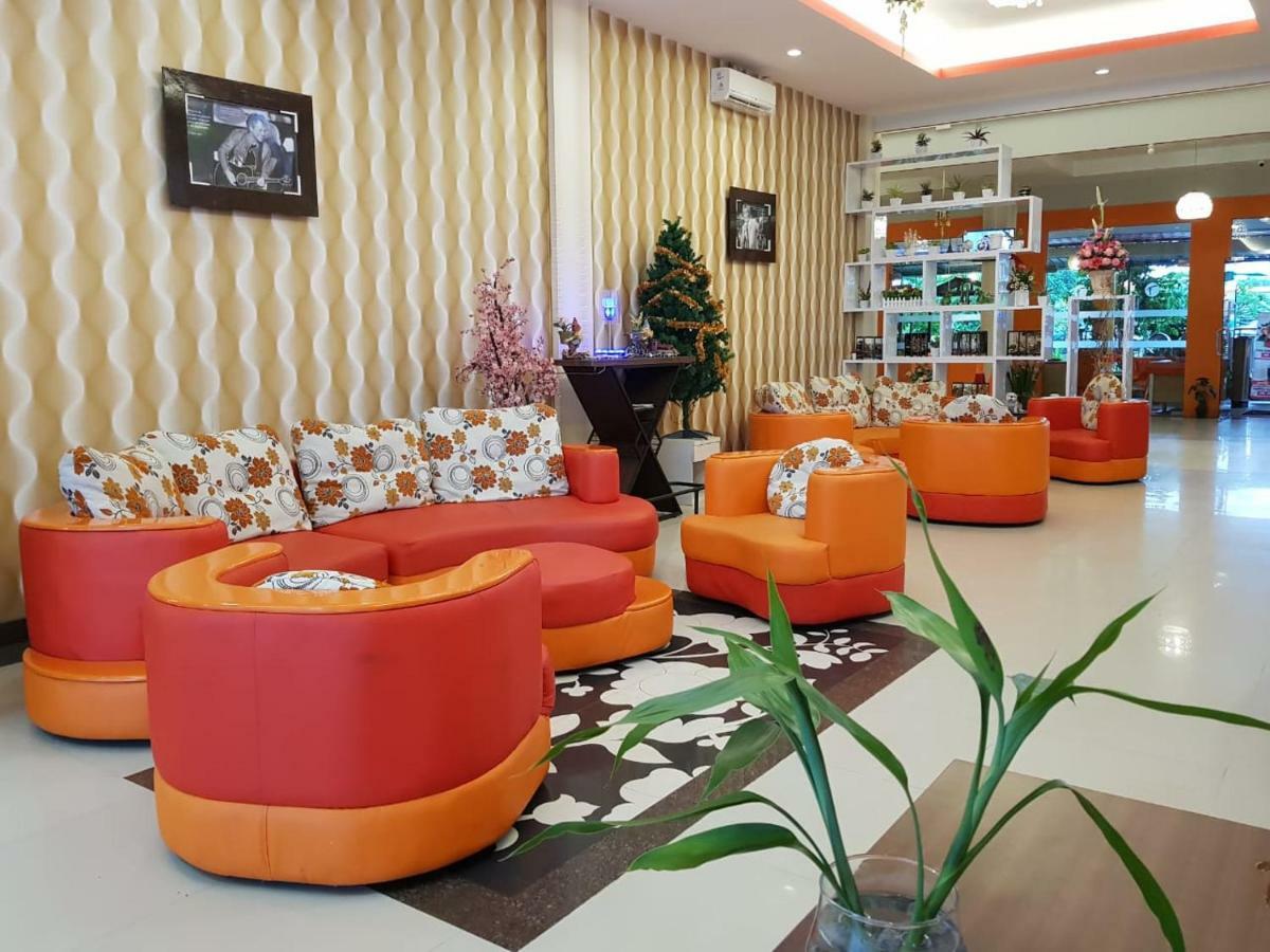 Fortune Front One Hotel 켄다리 외부 사진